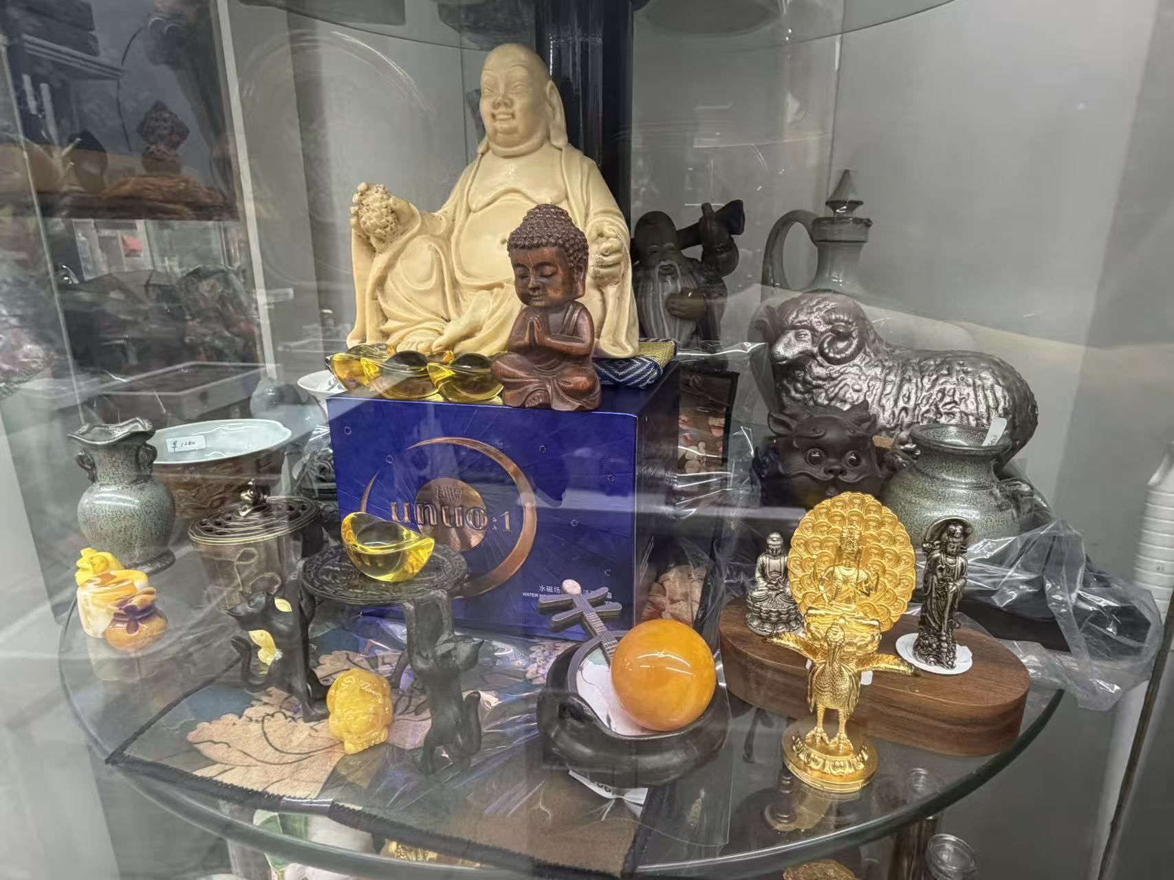 陶器・金属・石像・縁起物 インテリア置物 各種の店内展示写真12