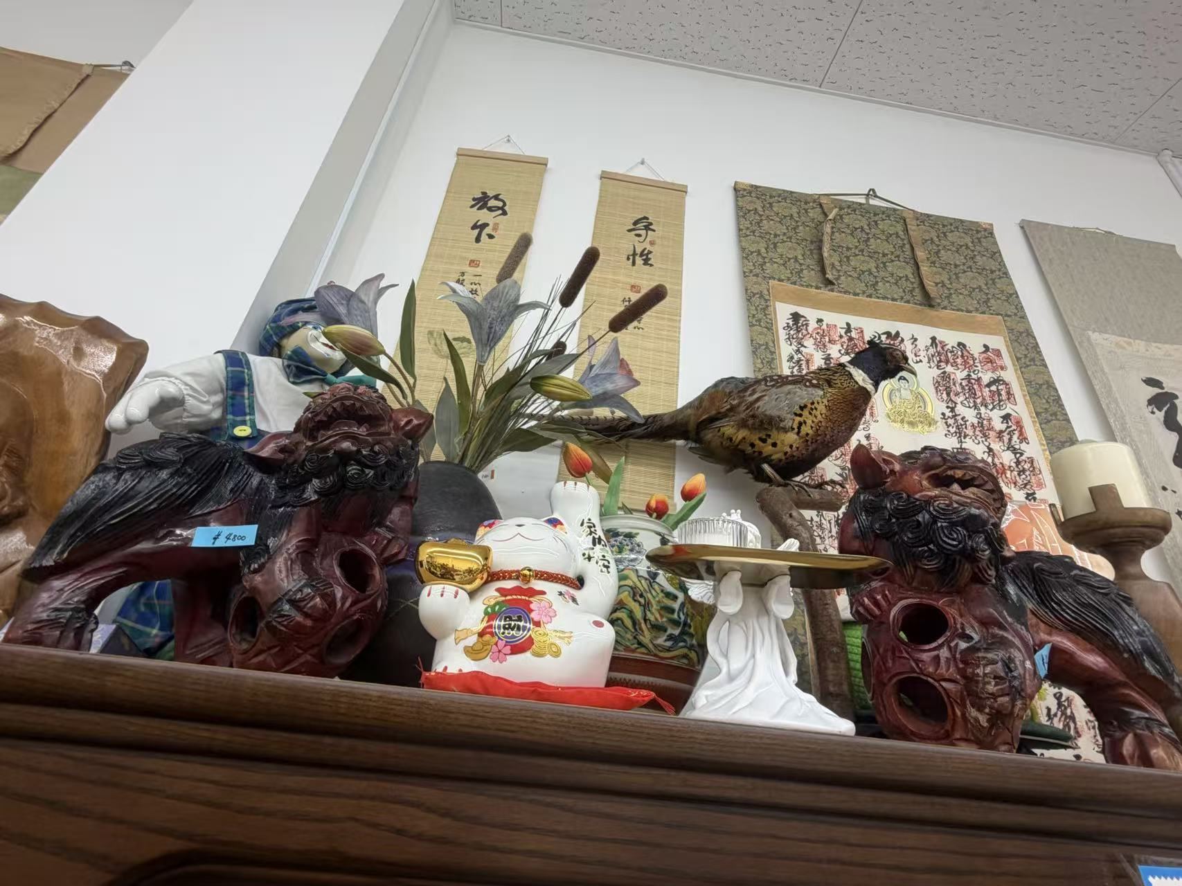 陶器・金属・石像・縁起物 インテリア置物 各種の店内展示写真15