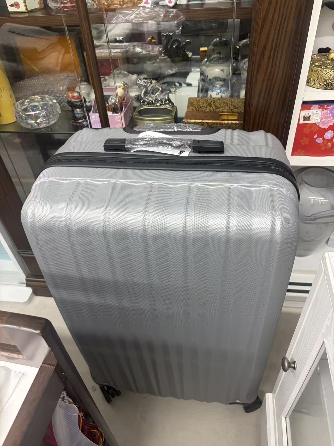 新品スーツケース・キャリーケース各種