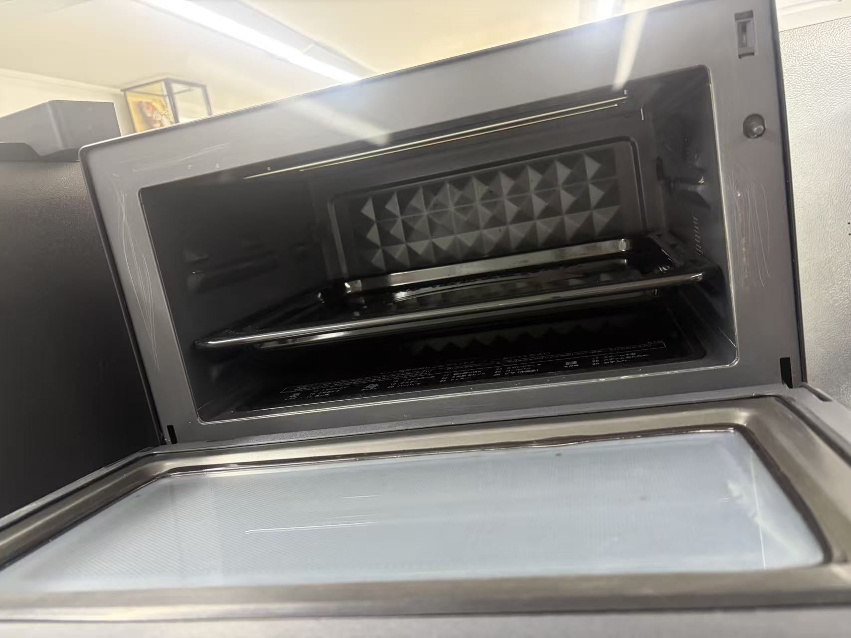 中古 2023年製 SHARP オーブンレンジ RE-WME2-B 写真2