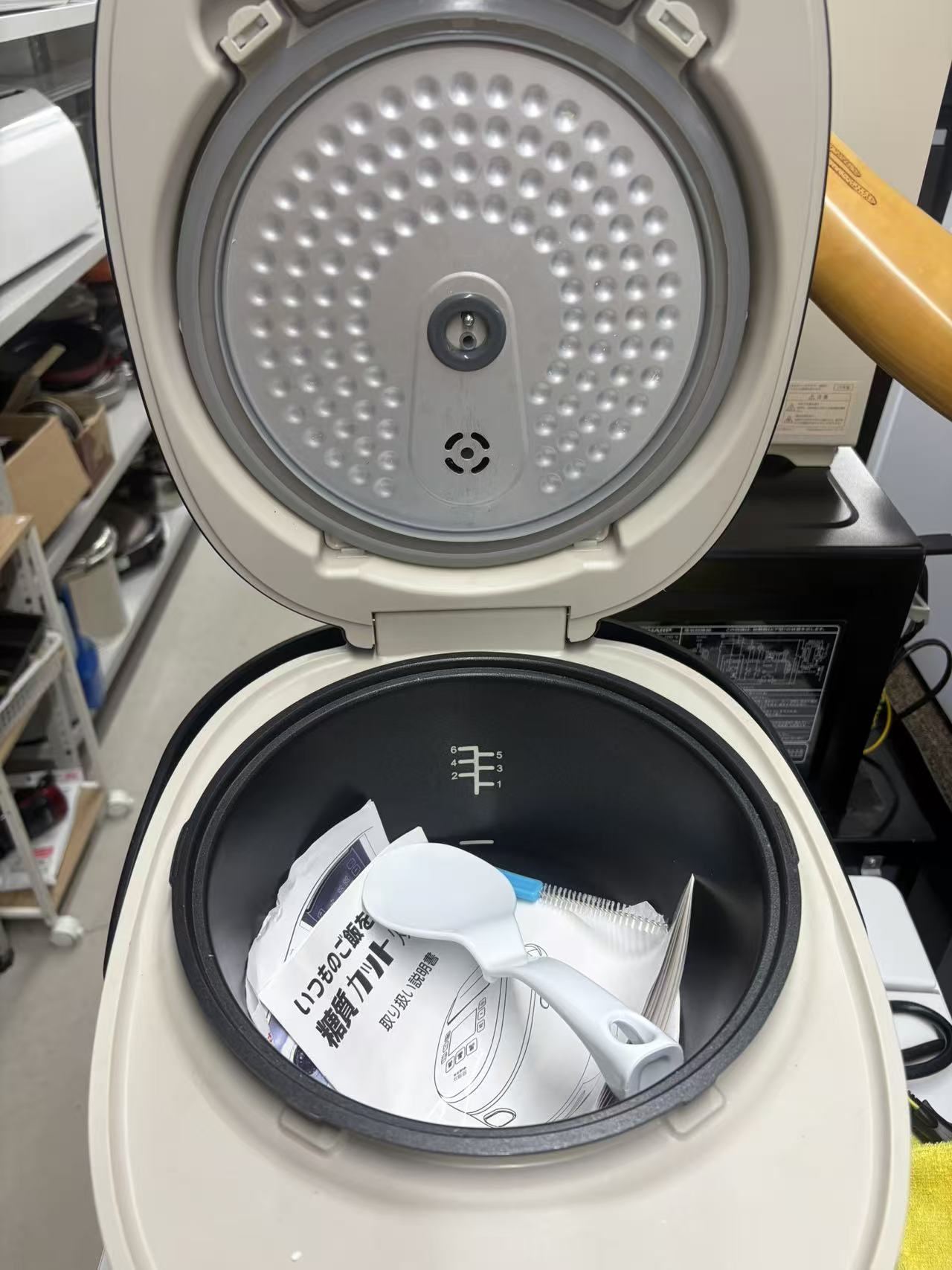 内ぶたと加熱部