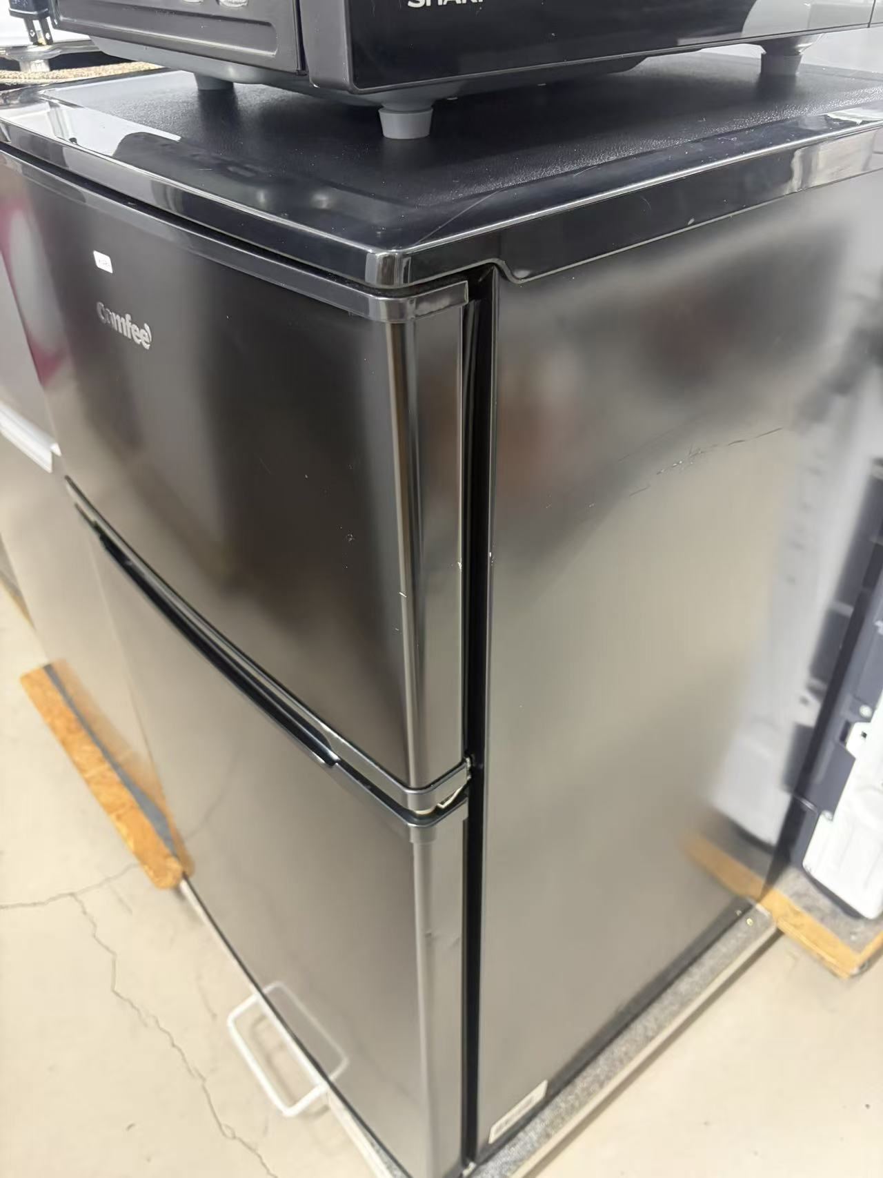 冷蔵庫側面と外観状態