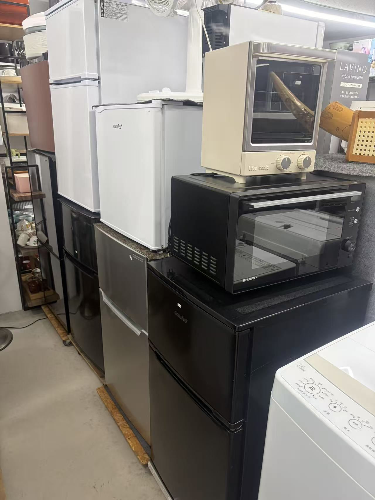 中古冷蔵庫の店内展示例・取扱い案内